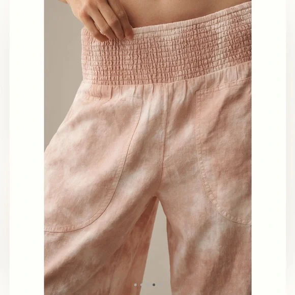 ❌Sold - Pilcro Reese Smocked Barrel Pull-On Pants Tie-Dye Anthropologie - Picture 3 of 14